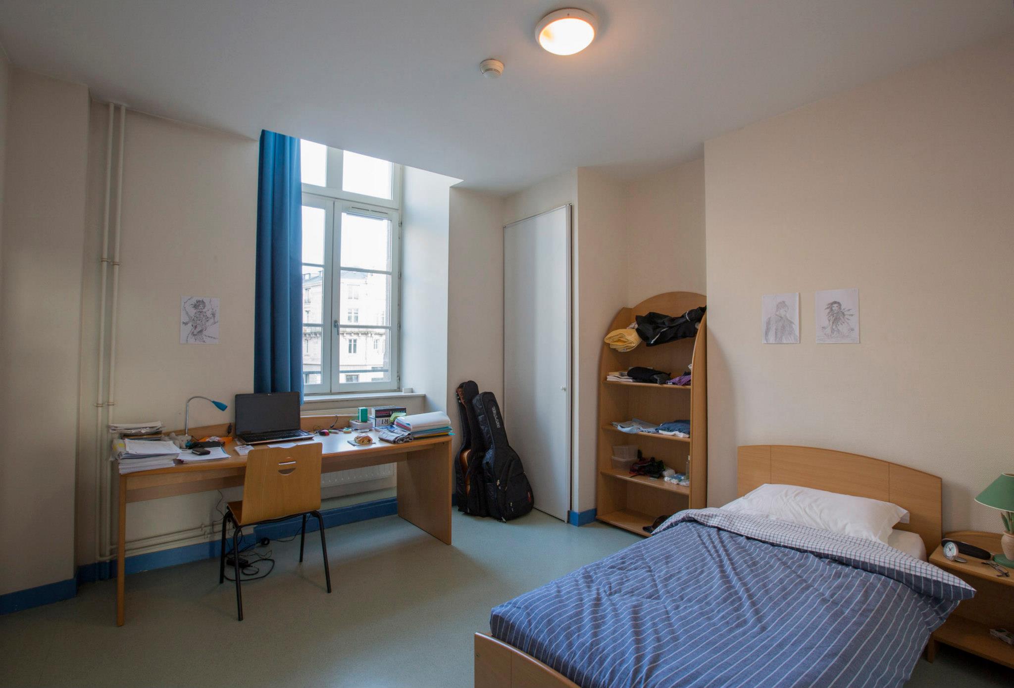 Une chambre d'internat - Les Anciens de Gay-Lu